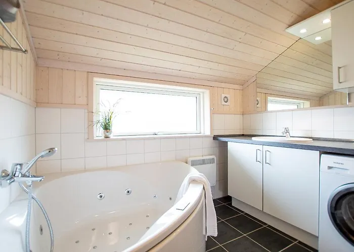 2 House B 120 Feriehus